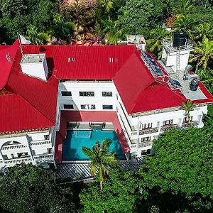 Sajjoys Hotell